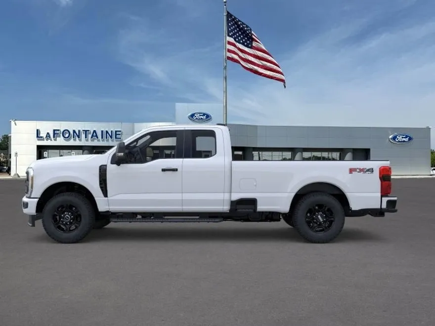 2025 Ford F-350 photo 1