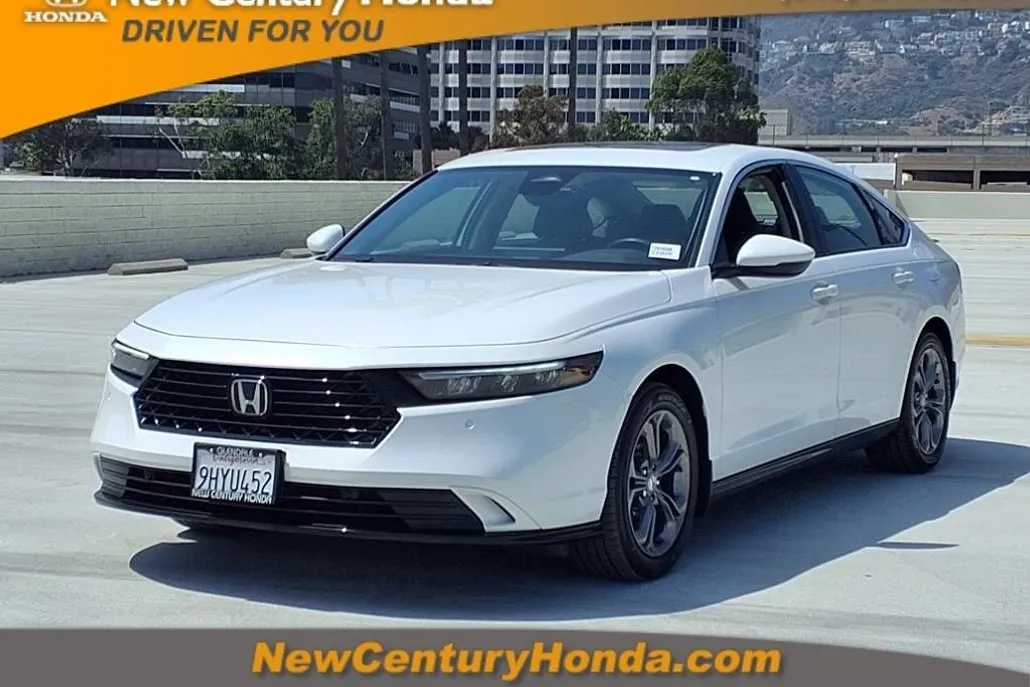 2023 Honda Accord Hybrid EX-L photo 1