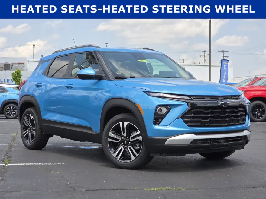 2025 Chevrolet Trailblazer LT photo 1