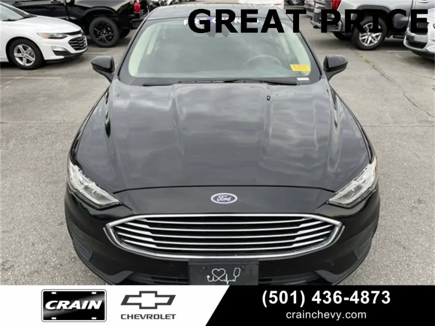 2019 Ford Fusion SE photo 1