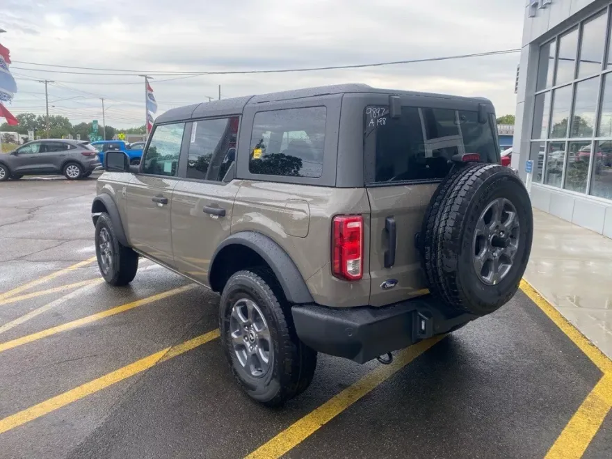 2025 Ford Bronco Big Bend photo 1