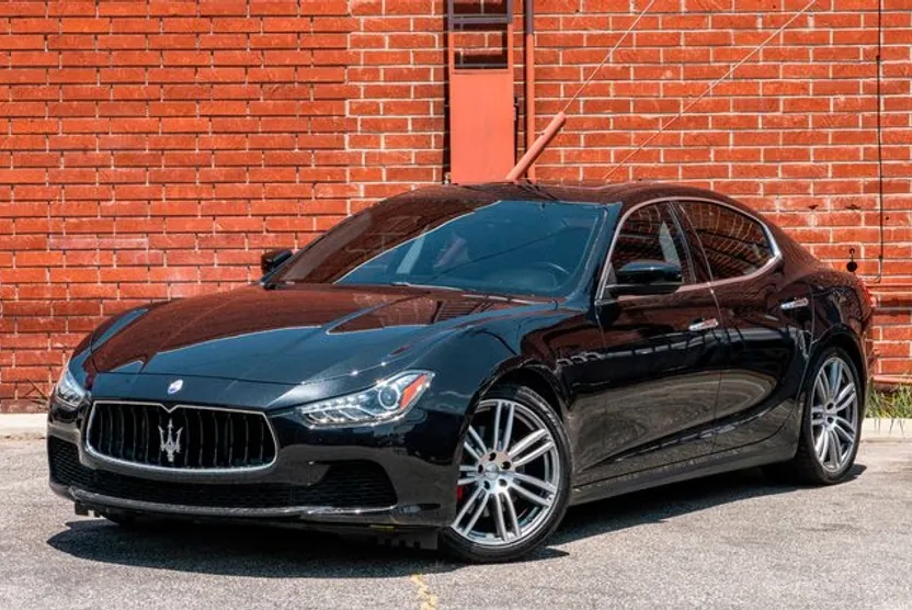 2017 Maserati Ghibli Base photo 1
