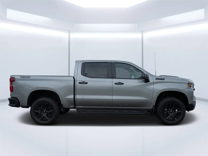 2026 Chevrolet Silverado 1500 LT Trail Boss photo 1