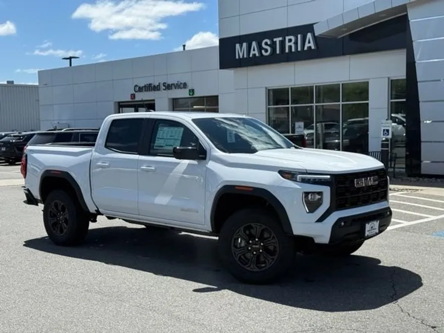 2025 Gmc Canyon Elevation photo 1