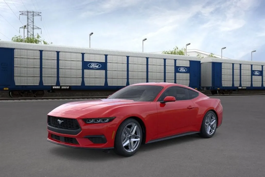 2025 Ford Mustang EcoBoost photo 1
