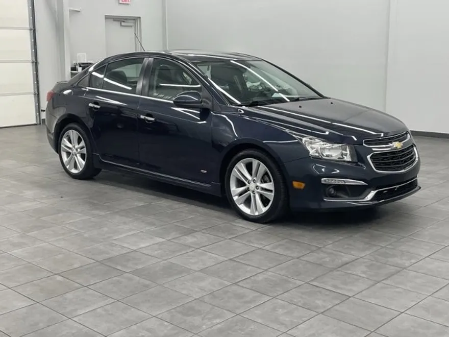 2015 Chevrolet Cruze LTZ photo 1