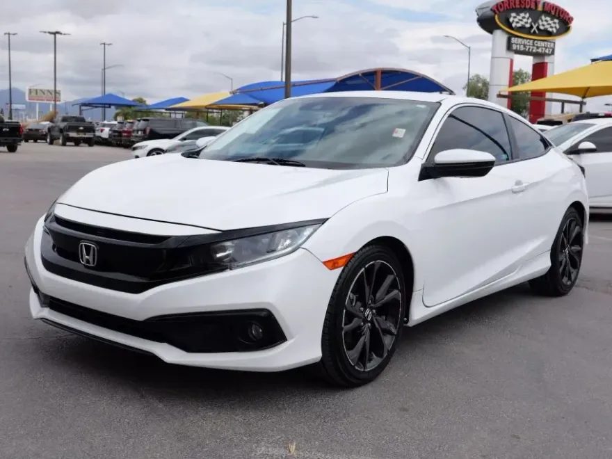 2020 Honda Civic Sport photo 1