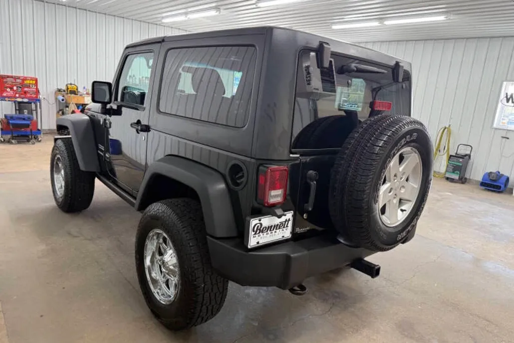 2012 Jeep Wrangler Sport photo 1