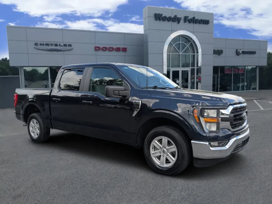 2023 Ford F-150 XLT photo 1