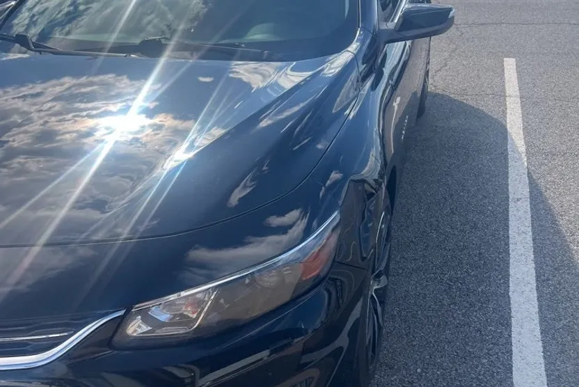 2018 Chevrolet Malibu 1LT photo 1