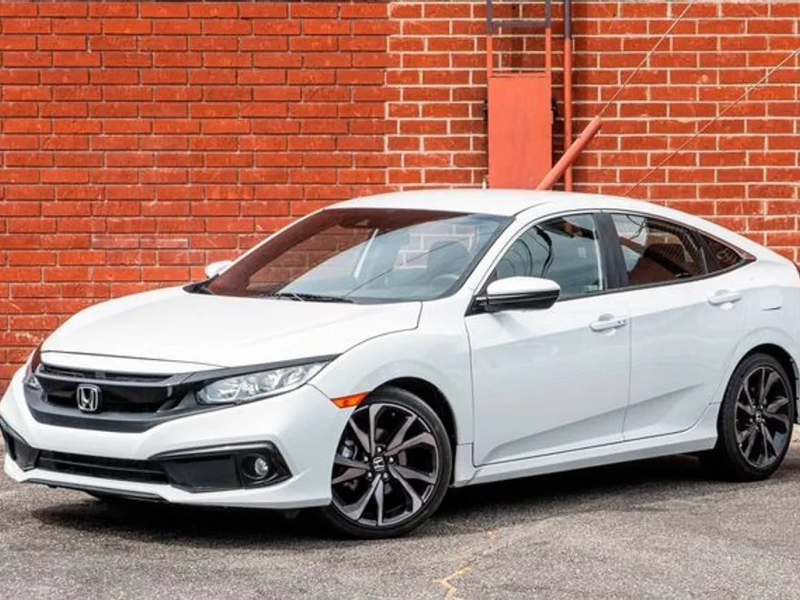 2020 Honda Civic Sport photo 1