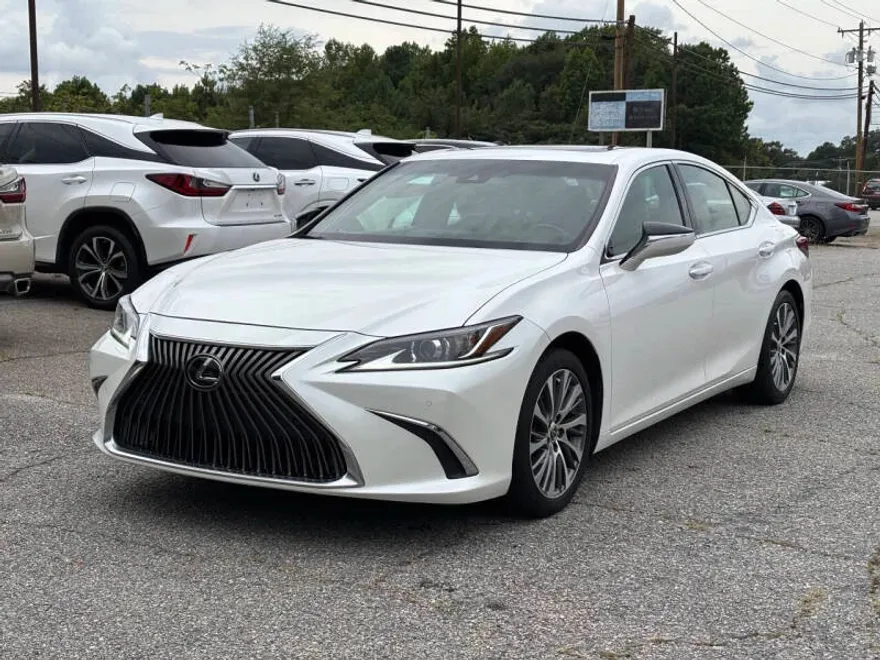 2019 Lexus ES 350 photo 1