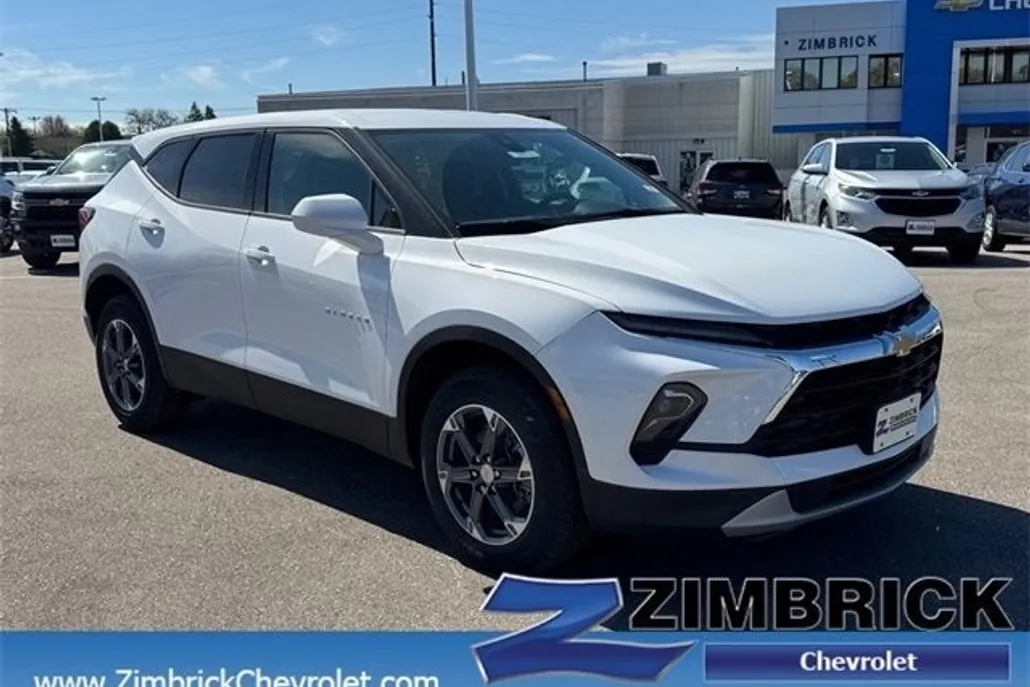 2025 Chevrolet Blazer 2LT photo 1