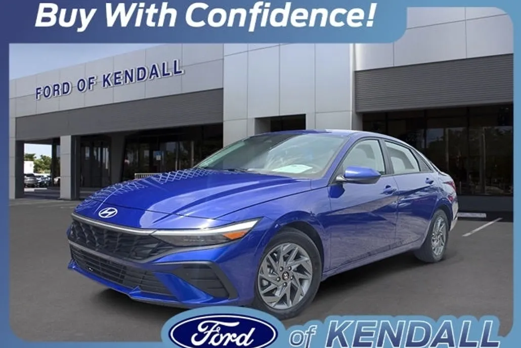 2024 Hyundai Elantra Hybrid Blue photo 1