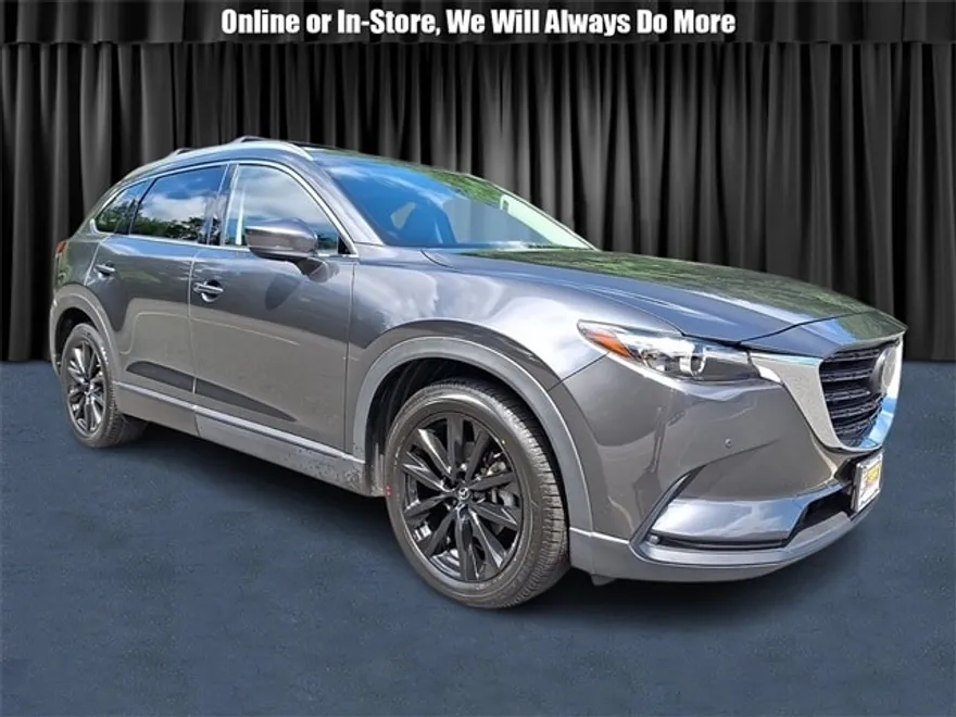 2022 Mazda CX-9 Touring photo 1