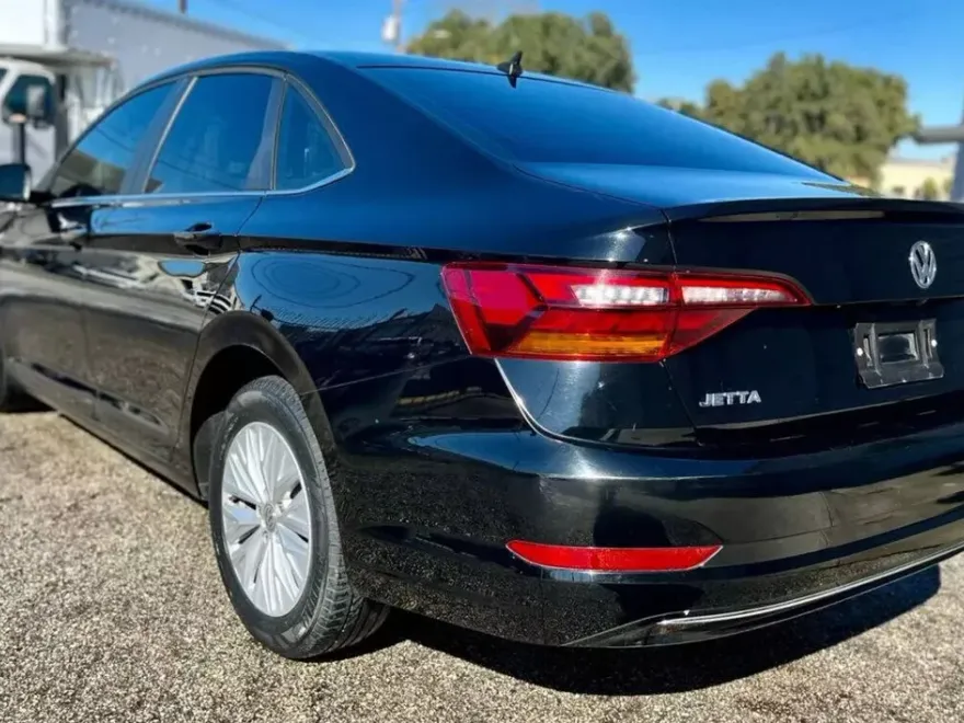 2019 Volkswagen Jetta 1.4T photo 1