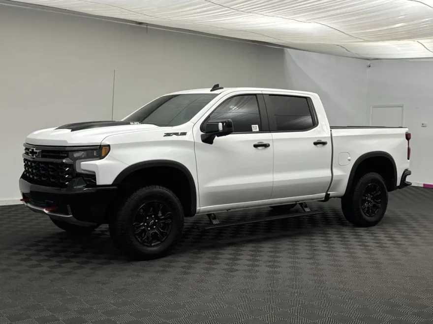 2022 Chevrolet Silverado 1500 ZR2 photo 1