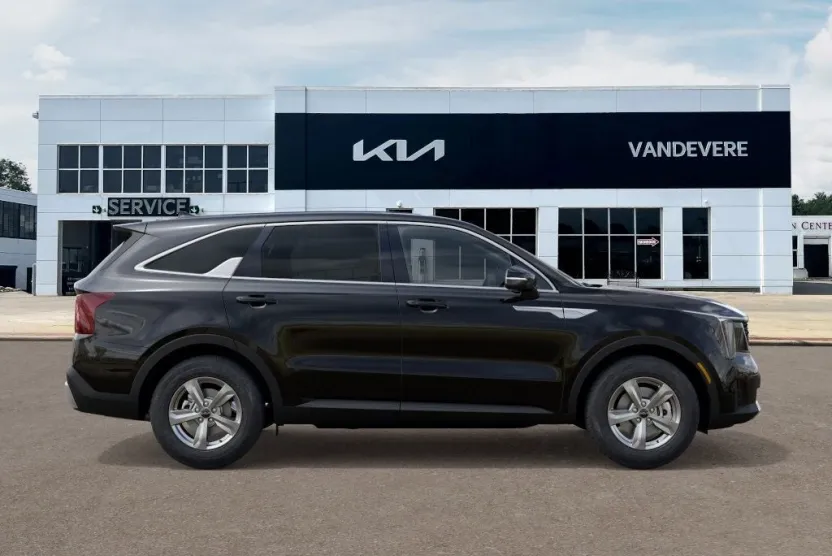 2026 Kia Sorento LX photo 1