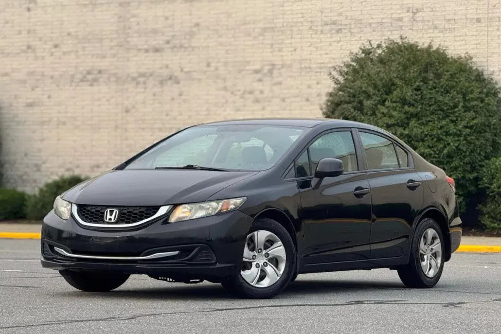 2013 Honda Civic LX photo 1