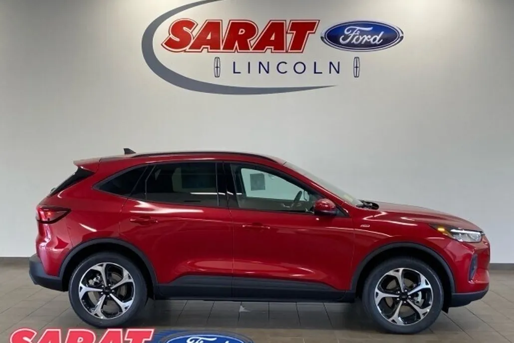 2025 Ford Escape Hybrid ST-Line photo 1