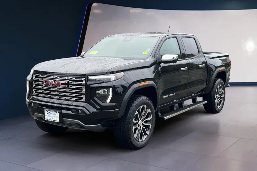2026 Gmc Canyon Denali photo 1