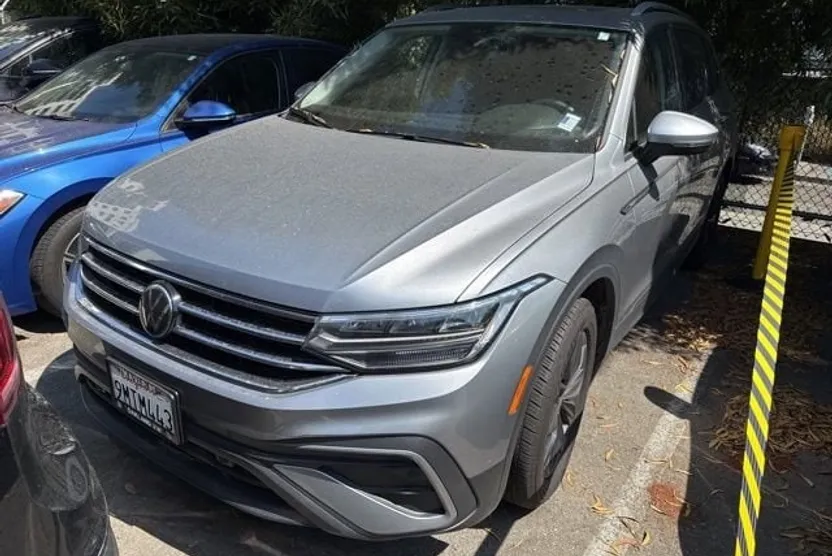 2024 Volkswagen Tiguan SE Wolfsburg Edition photo 1