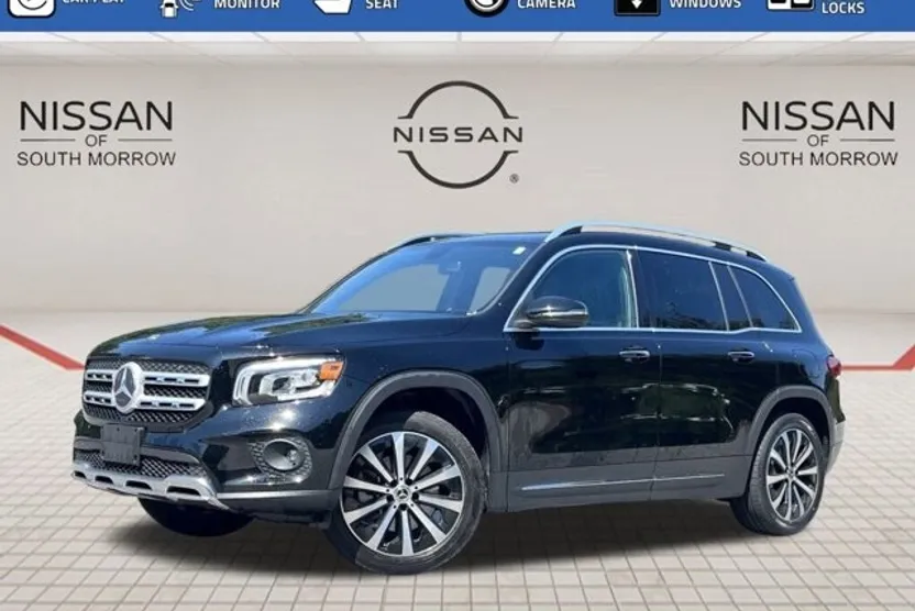 2023 Mercedes Benz GLB 250 photo 1