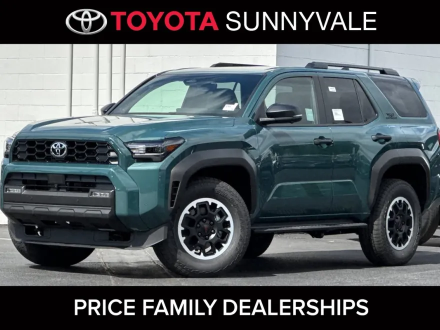 2025 Toyota 4Runner TRD Off-Road Premium photo 1