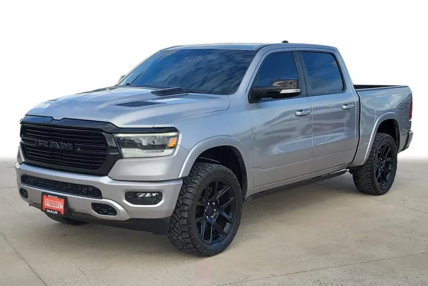 2022 Ram 1500 Laramie photo 1