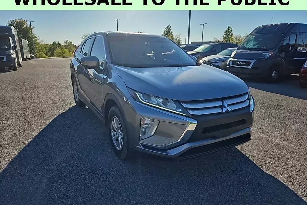 2019 Mitsubishi Eclipse Cross ES photo 1
