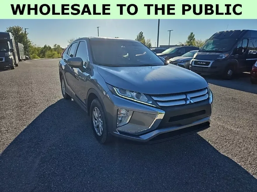 2019 Mitsubishi Eclipse Cross ES photo 1