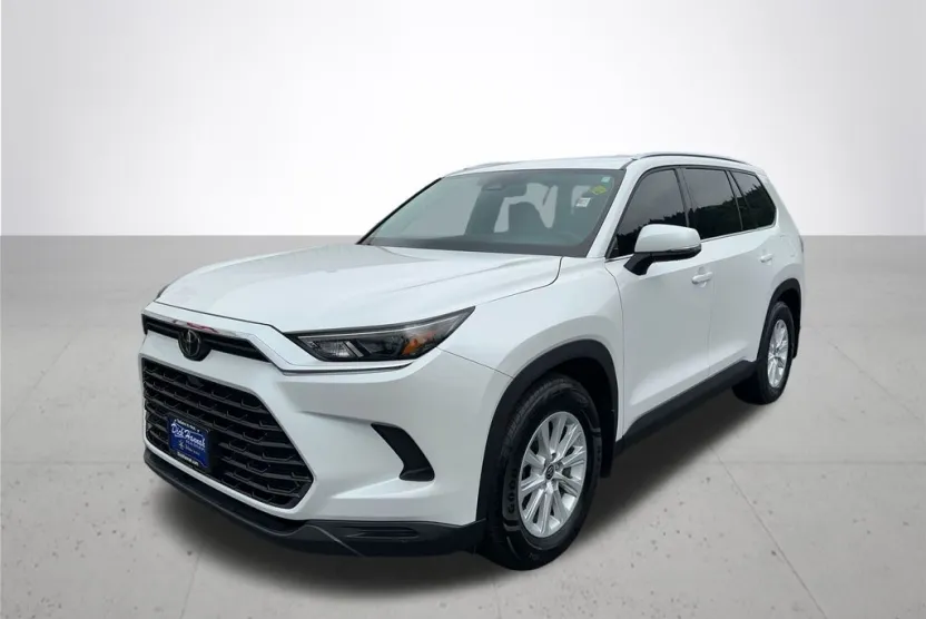 2024 Toyota Grand Highlander Limited photo 1