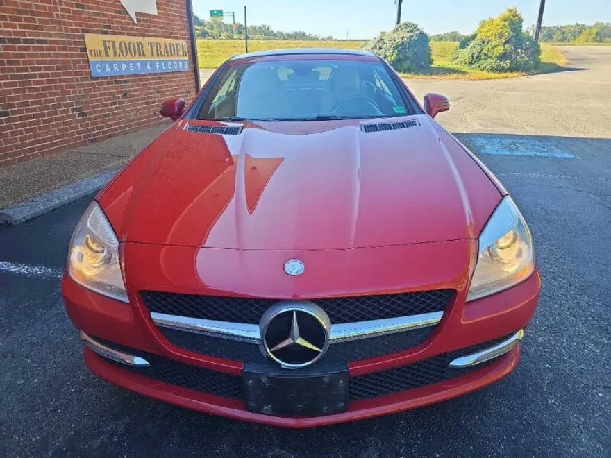 2013 Mercedes Benz SLK 250 photo 1