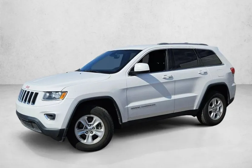 2015 Jeep Grand Cherokee Laredo photo 1