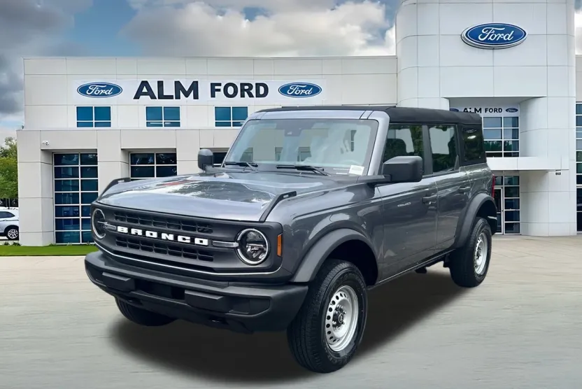 2025 Ford Bronco Base photo 1
