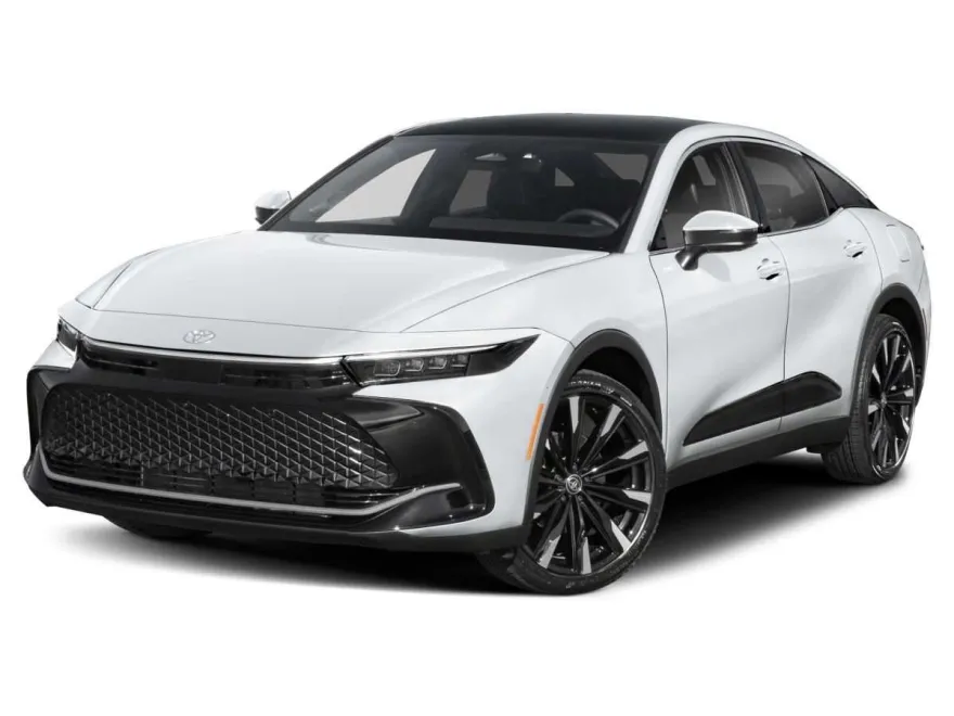 2025 Toyota Crown Platinum photo 1