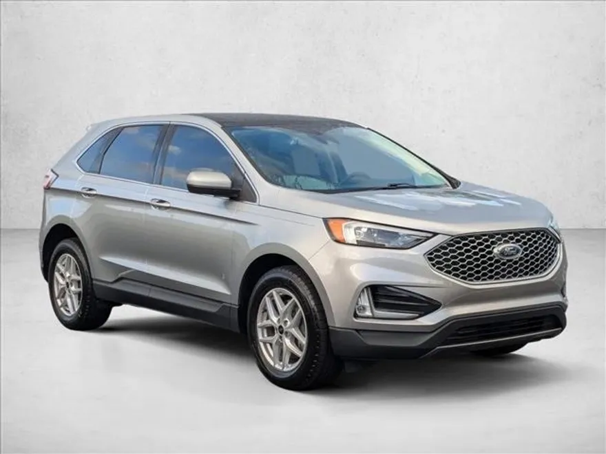 2024 Ford Edge SEL photo 1