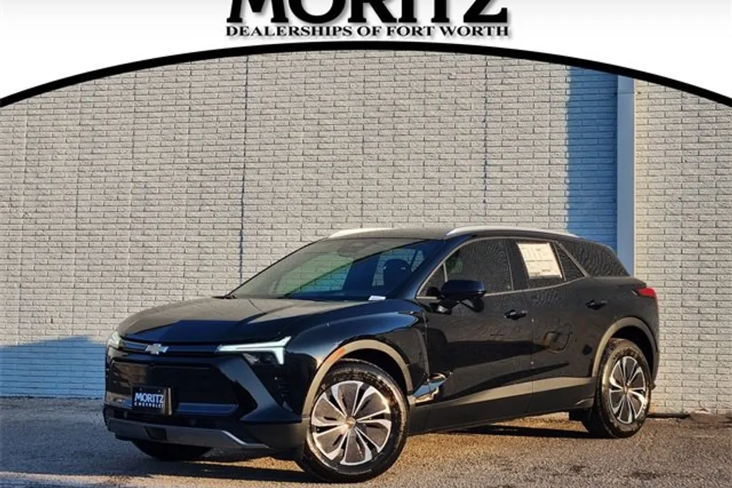 2025 Chevrolet Blazer EV photo 1