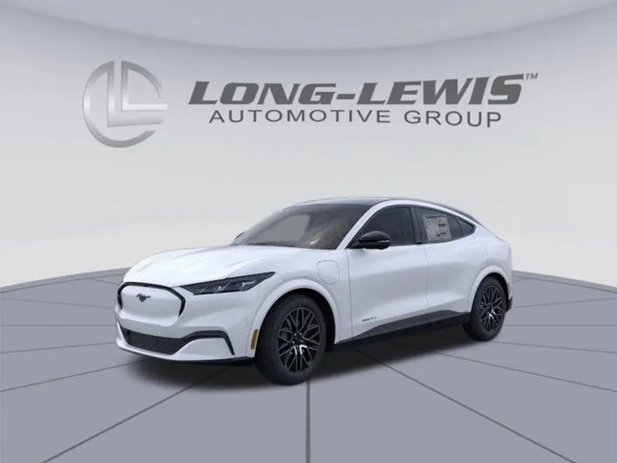 2025 Ford Mustang Mach-E Premium photo 1
