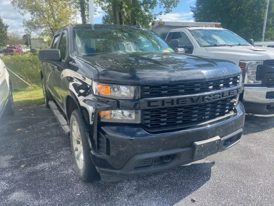 2021 Chevrolet Silverado 1500 Custom photo 1