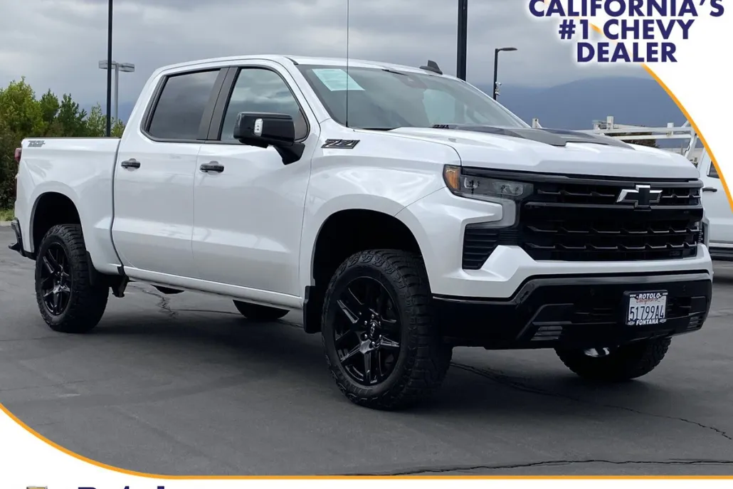 2024 Chevrolet Silverado 1500 LT Trail Boss photo 1
