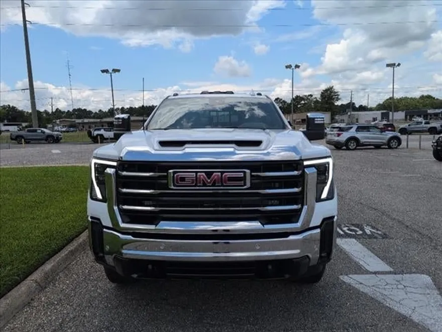 2025 Gmc Sierra 2500 HD SLE photo 1