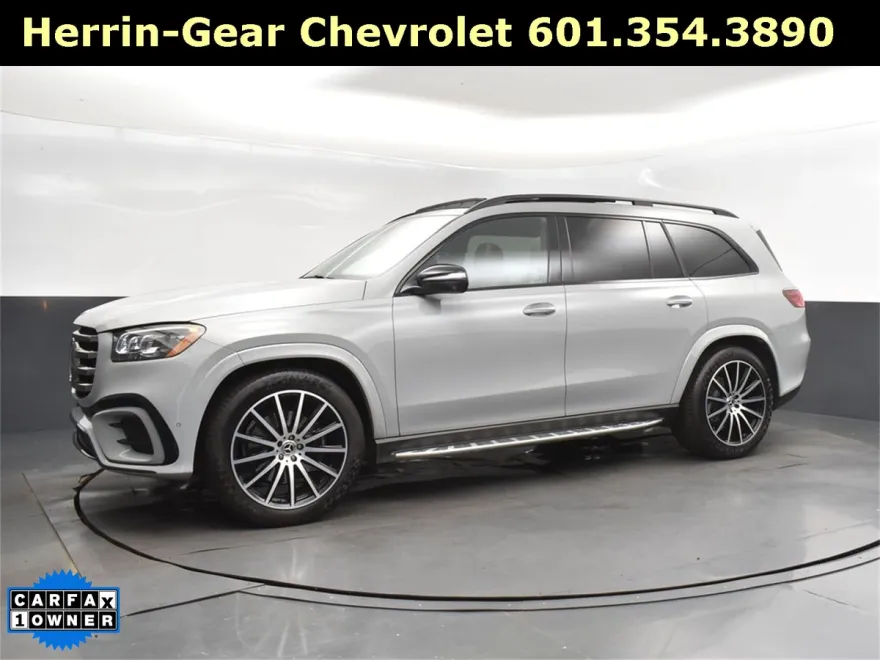 2024 Mercedes Benz GLS 450 4MATIC photo 1