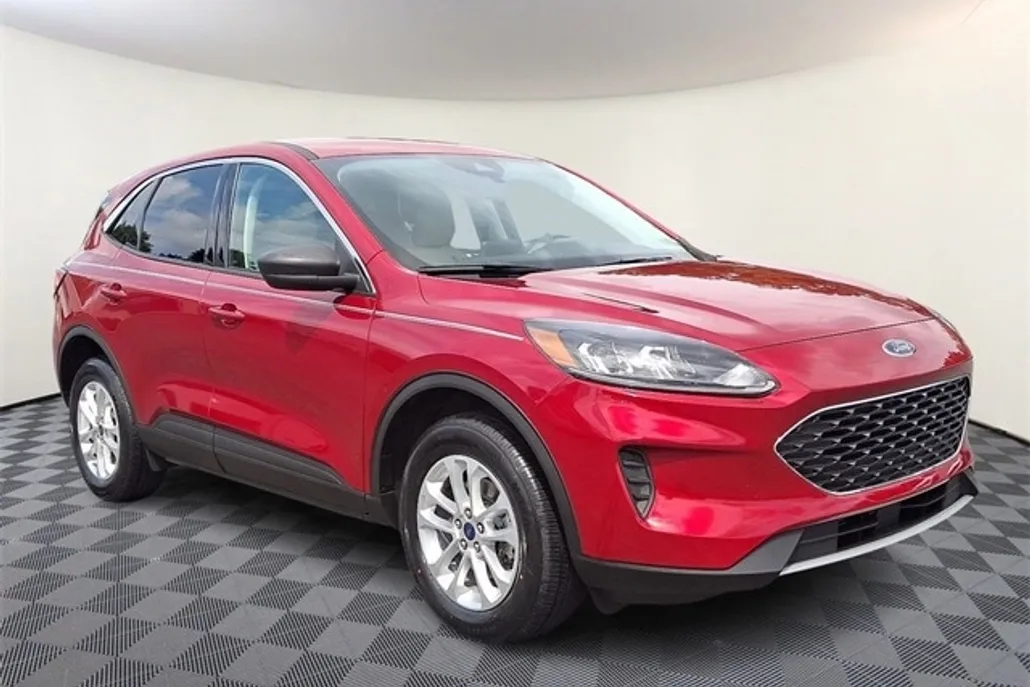 2022 Ford Escape SE photo 1