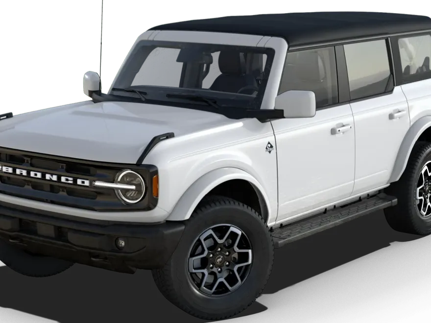 2025 Ford Bronco Outer Banks photo 1