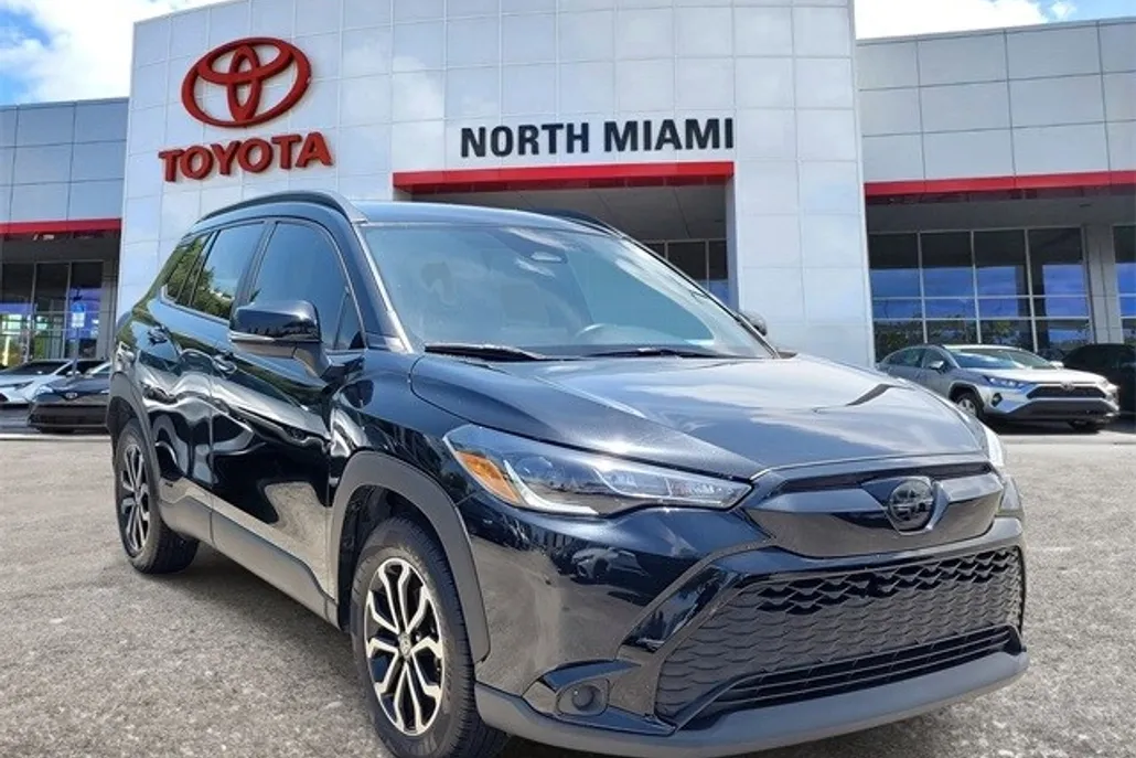 2023 Toyota Corolla Hybrid SE photo 1