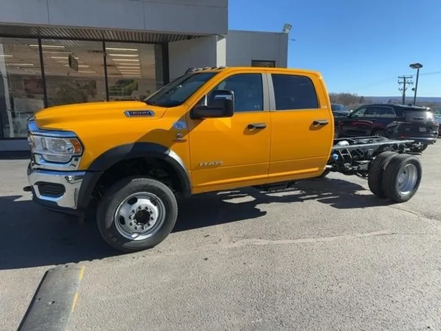 2024 Ram 4500 SLT photo 1