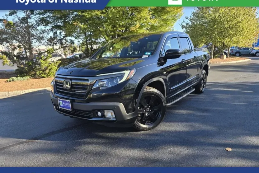 2019 Honda Ridgeline Black Edition photo 1