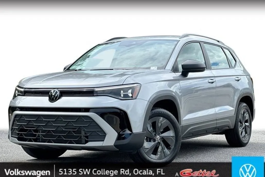 2025 Volkswagen Taos S photo 1