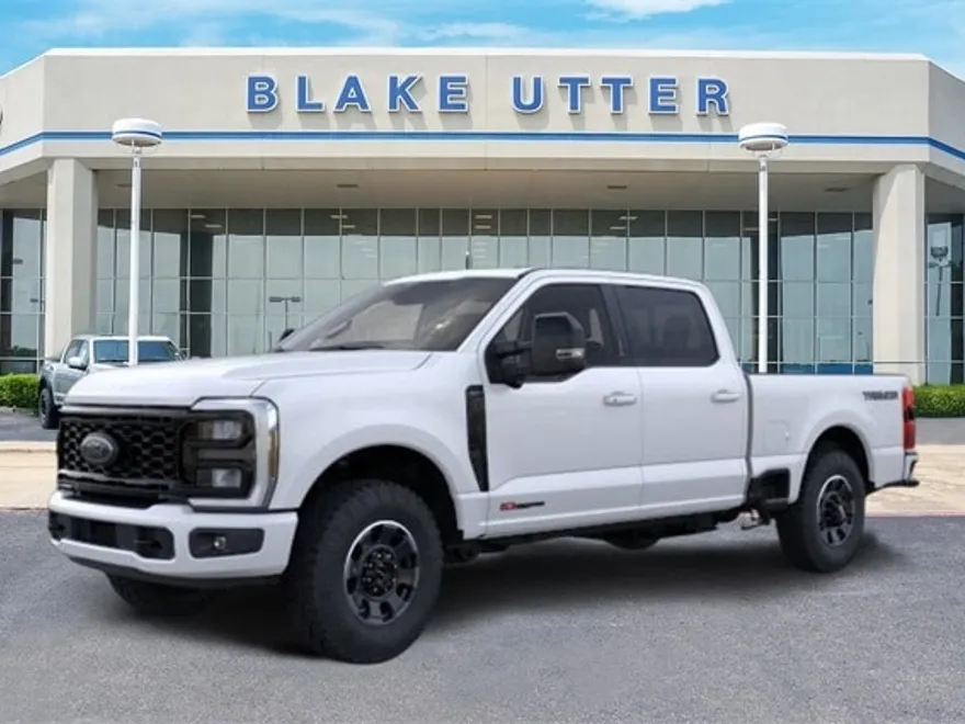 2026 Ford F-250 Lariat photo 1
